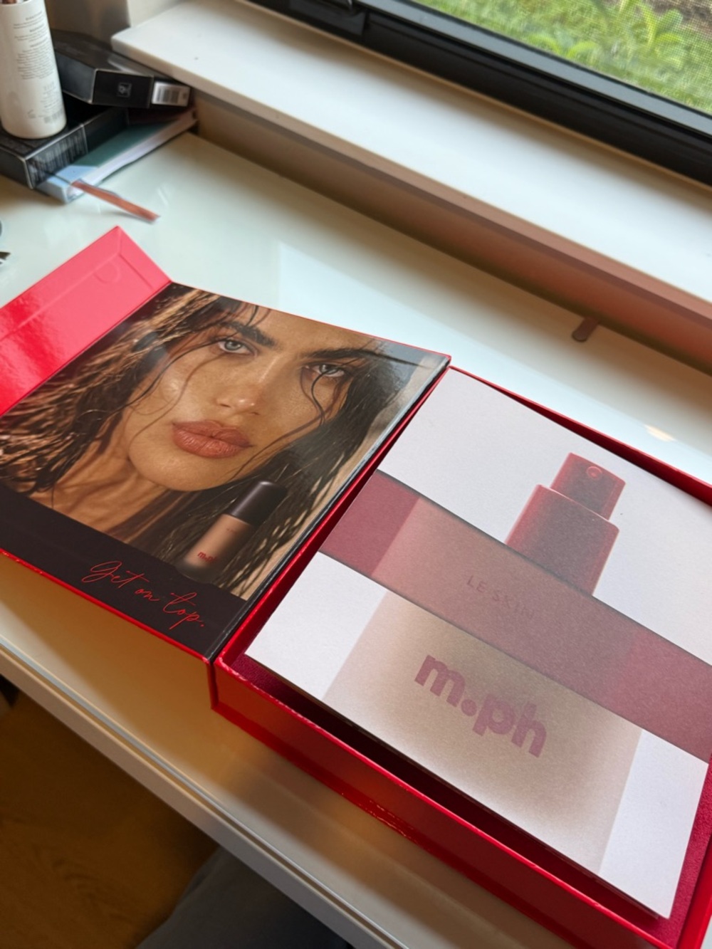Mary Philips le skin foundation - Picture 3 of 4